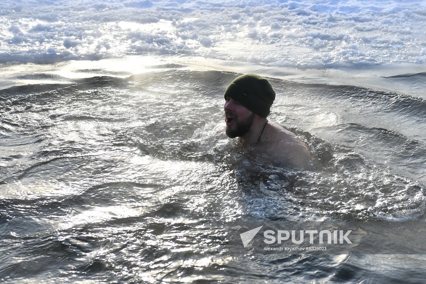 Russia Winter Swimming