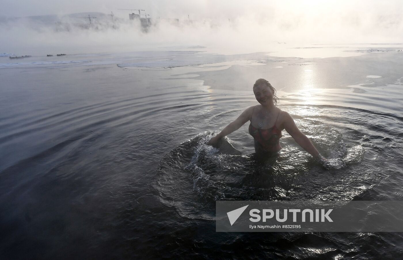 Russia Winter Swimming