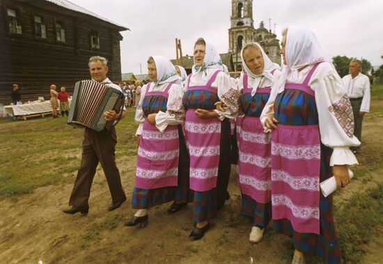 Folk choir from Kalinin Region