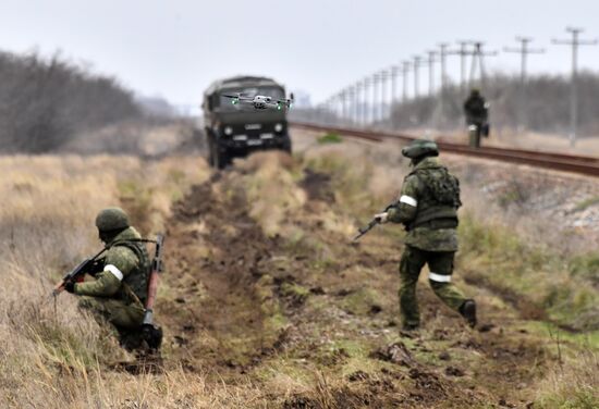 Russia Ukraine Military Operation Railway Troops
