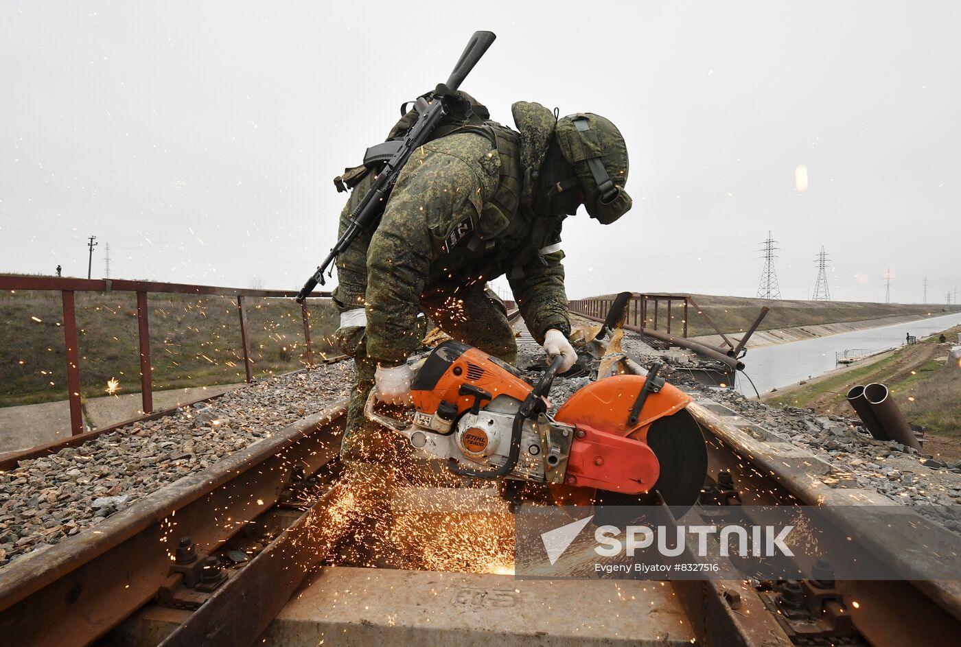 Russia Ukraine Military Operation Railway Troops