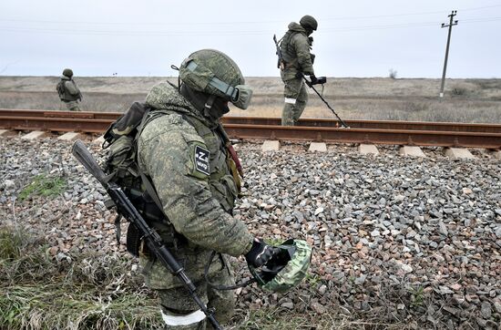 Russia Ukraine Military Operation Railway Troops