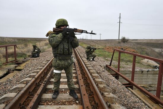 Russia Ukraine Military Operation Railway Troops