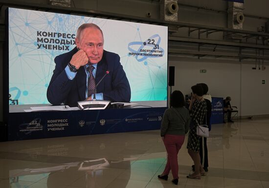 Russia Putin Young Scientists Congress