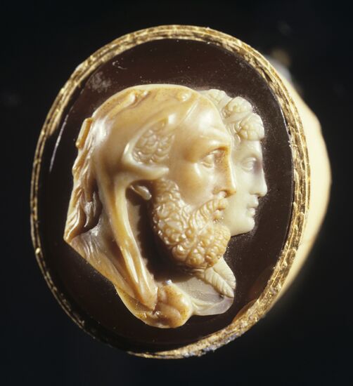 Hermitage cameo collection