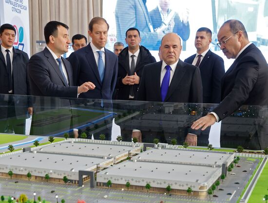 Uzbekistan Russia