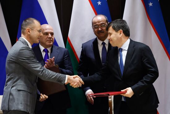 Uzbekistan Russia