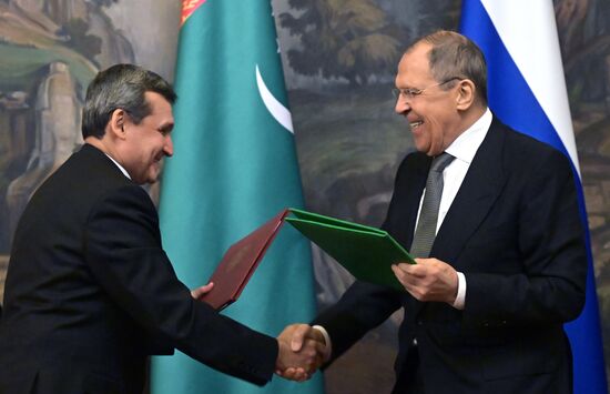 Russia Turkmenistan