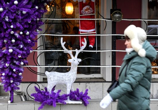 Russia New Year Season Preparations