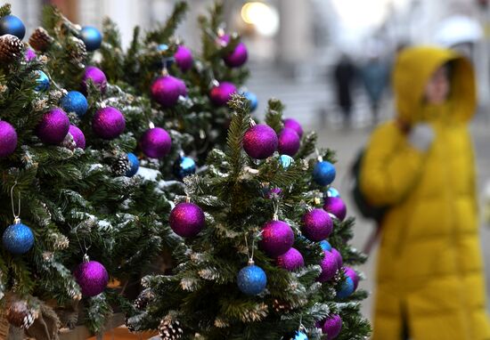 Russia New Year Season Preparations