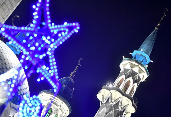 Russia New Year Season Preparations
