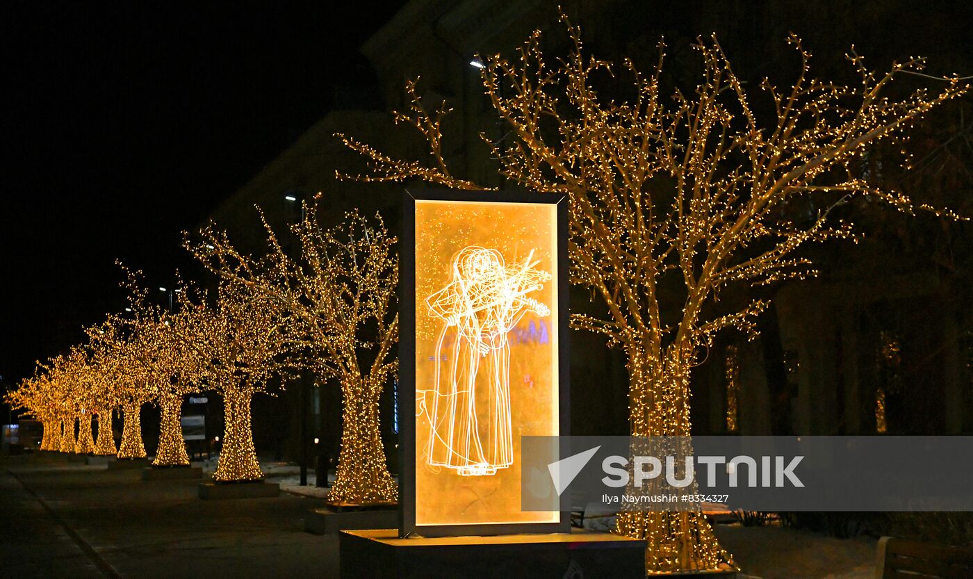 Russia New Year Season Preparations