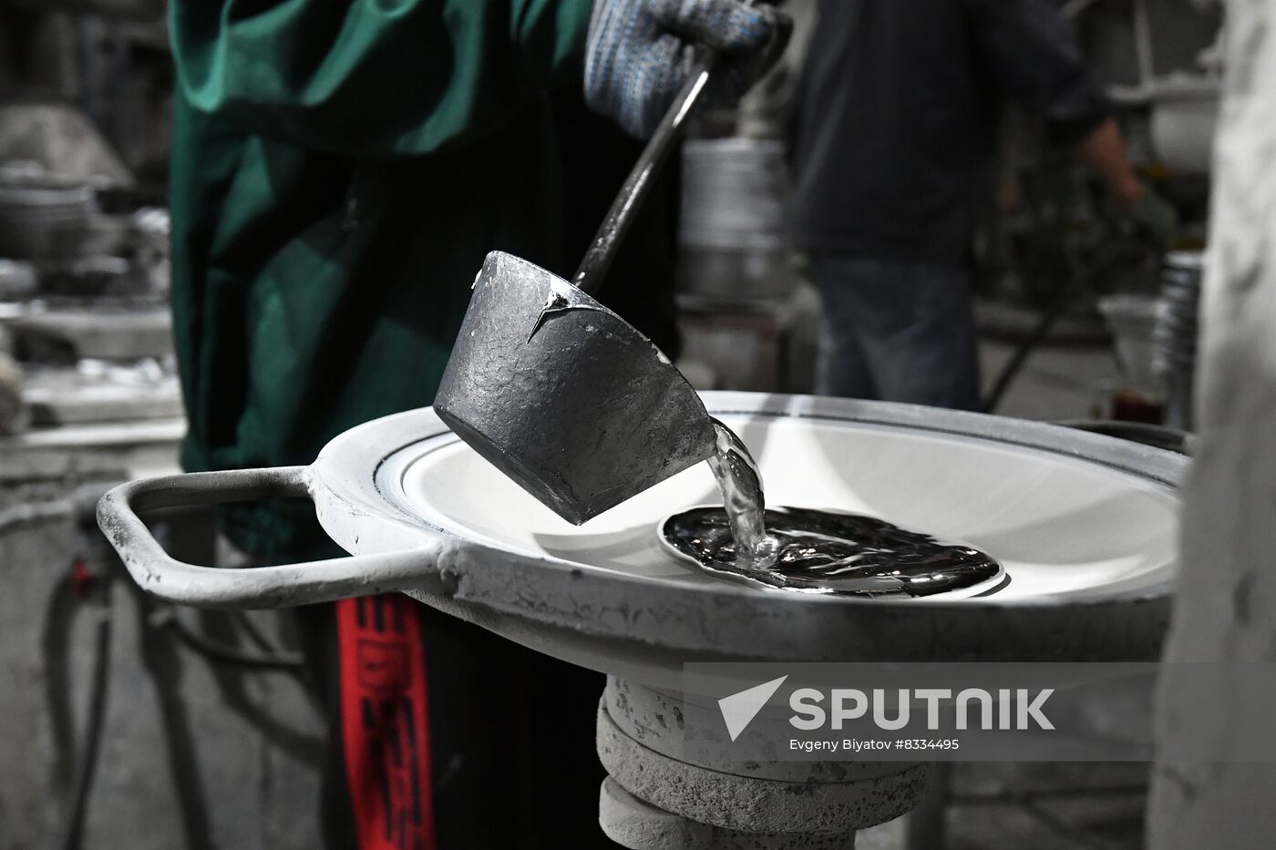 Russia Ukraine Military Operation Cookware Production