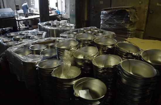 Russia Ukraine Military Operation Cookware Production