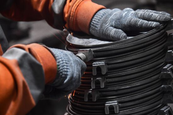 Russia Ukraine Military Operation Cookware Production