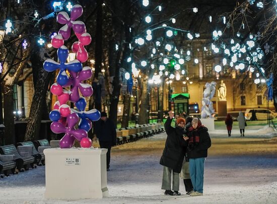 Russia New Year Season Preparations