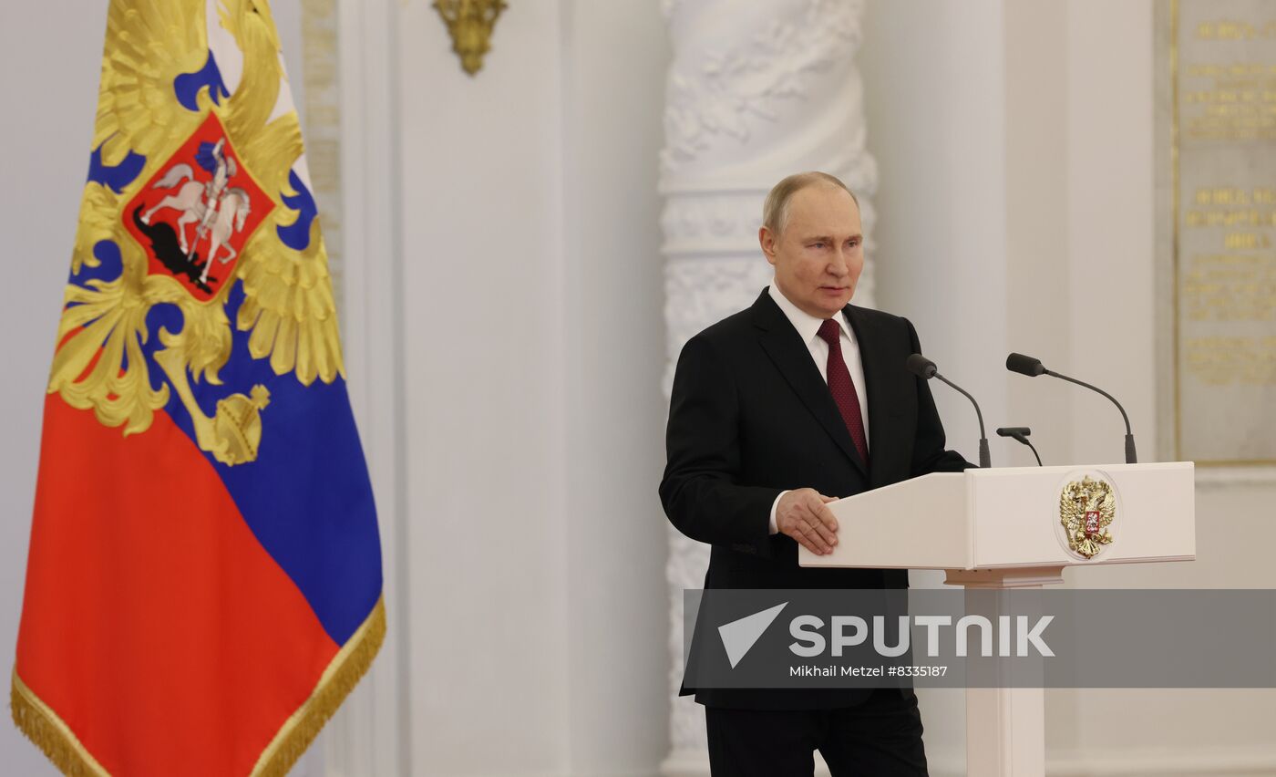 Russia Putin Gold Star Medals Awarding