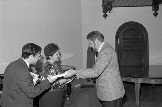 Icelandic delegation visits USSR