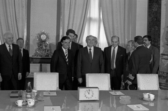Argentinian delegation visits USSR