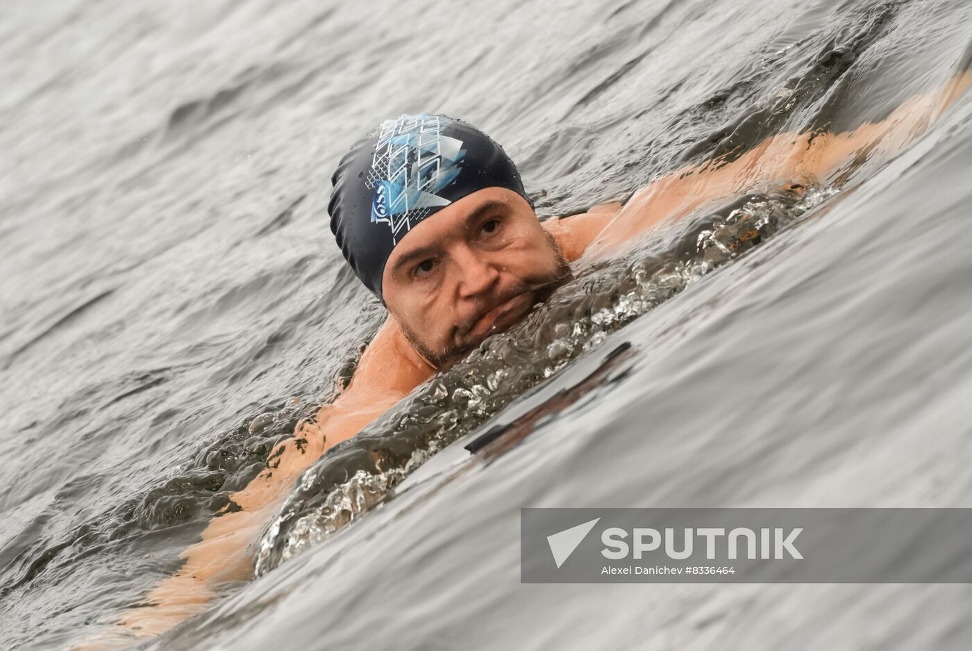 Russia Winter Swimming