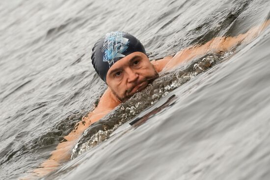 Russia Winter Swimming