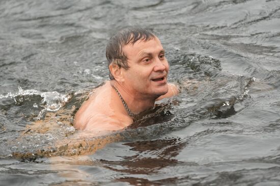 Russia Winter Swimming