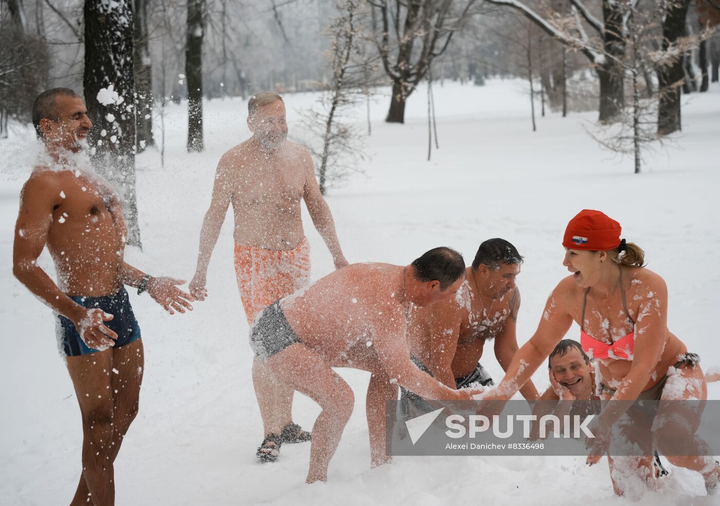 Russia Winter Swimming