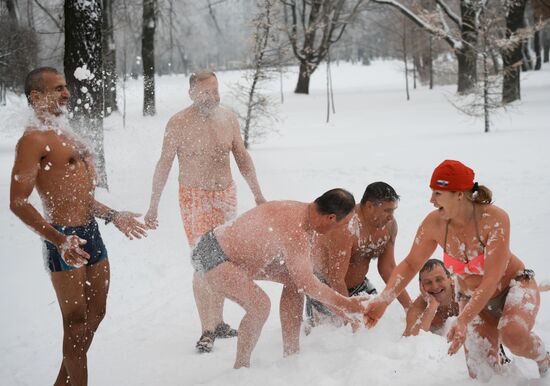 Russia Winter Swimming