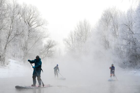 Russia Winter SUP Surfing