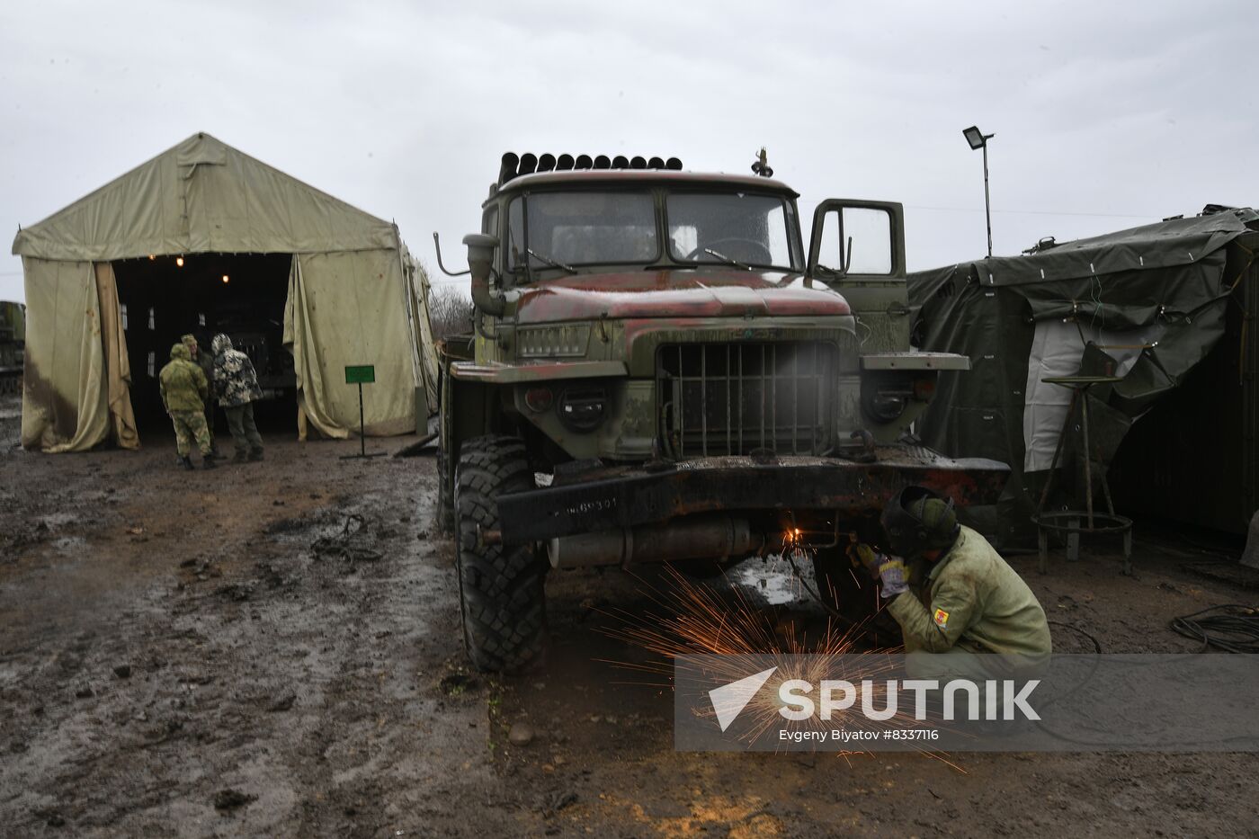 Russia Ukraine Military Operation Repair Base