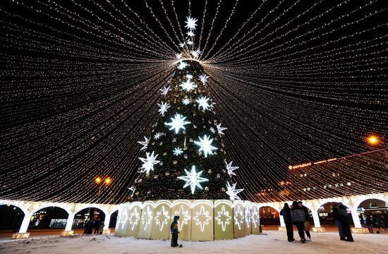 Russia Regions New Year Season Preparations