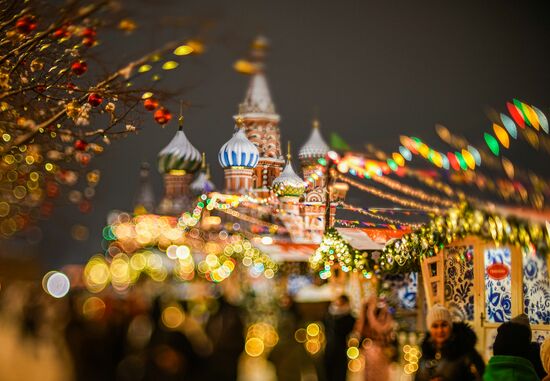 Russia New Year Season Preparations