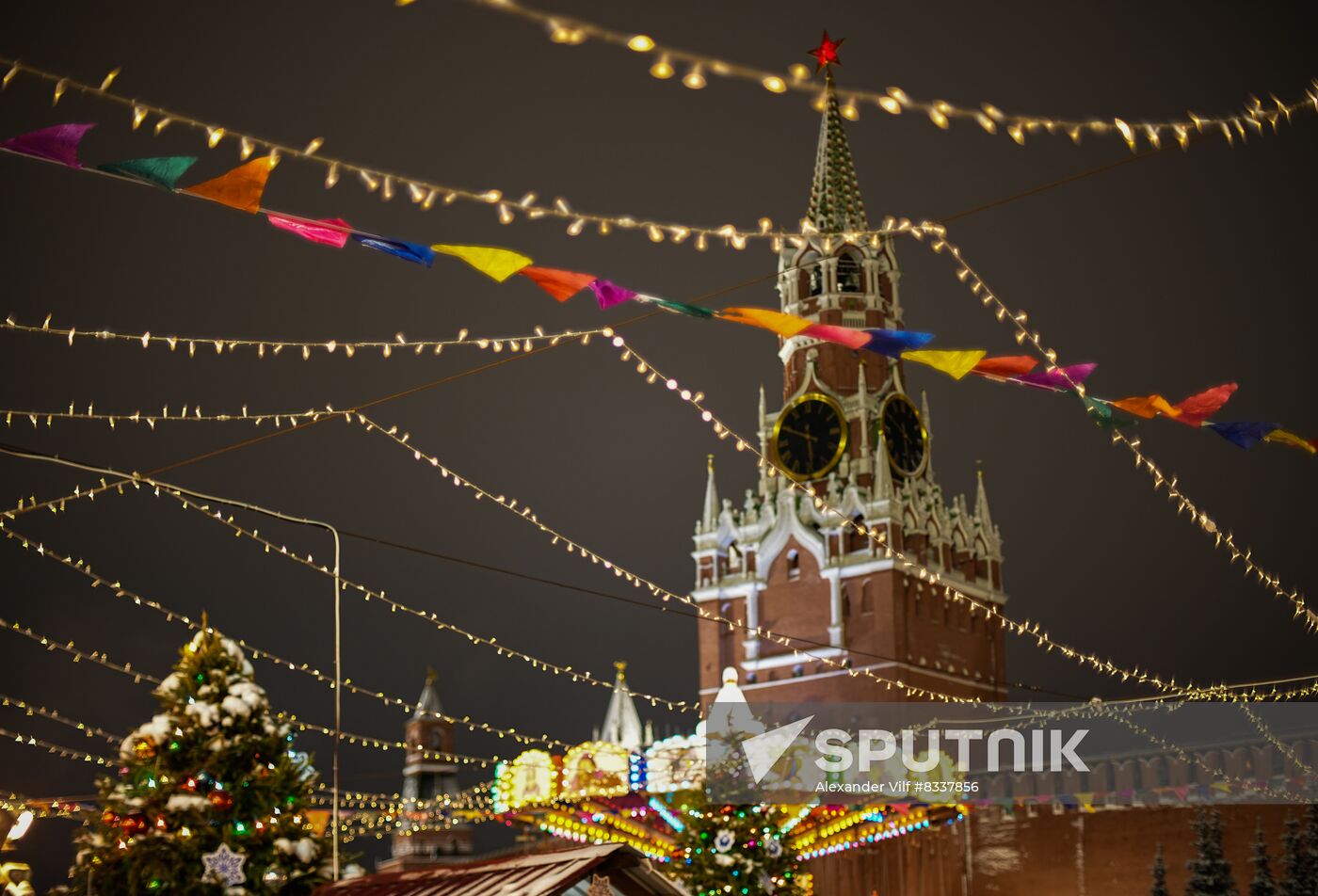 Russia New Year Season Preparations