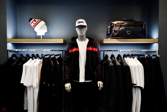 Russia Putin Team Shop