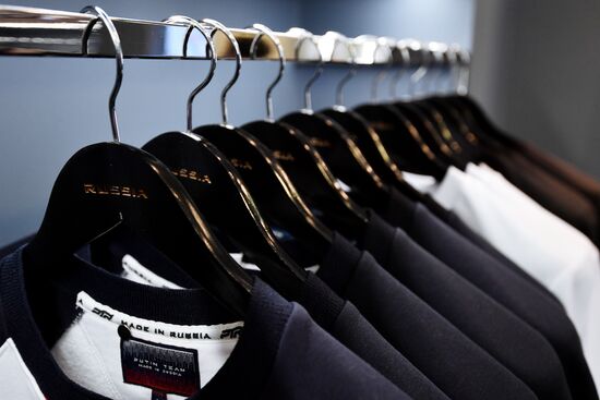 Russia Putin Team Shop