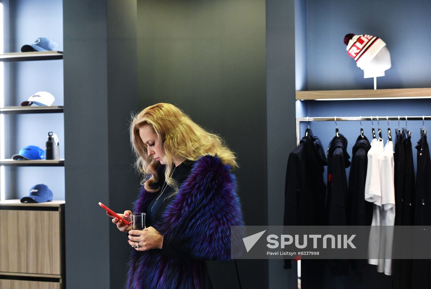 Russia Putin Team Shop