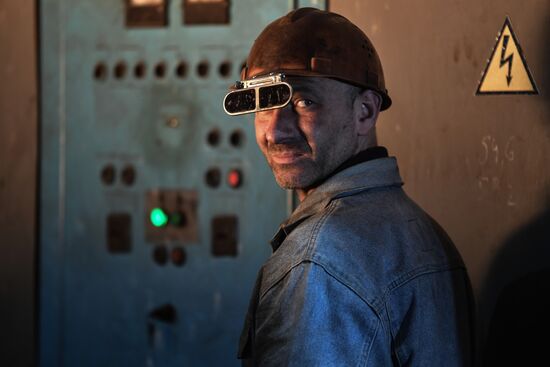 Russia Ukraine Military Operation MLZ Foundry