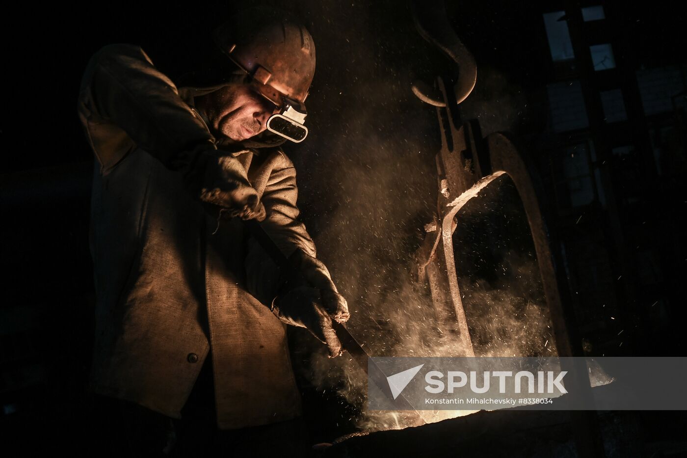 Russia Ukraine Military Operation MLZ Foundry