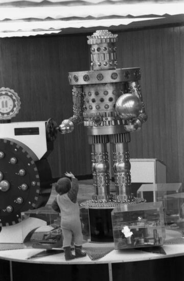 Exhibition of robotics at USSR VDNKh