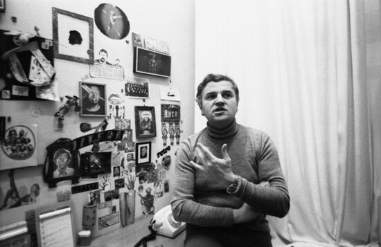 Writer Viktor Slavkin