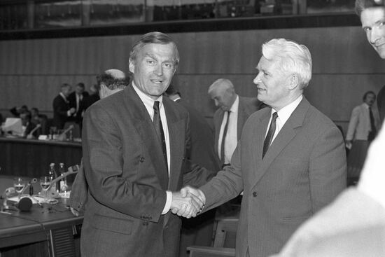 18th Session of USSR-West Germany Commission on Economic, Scientific and Technical Cooperation