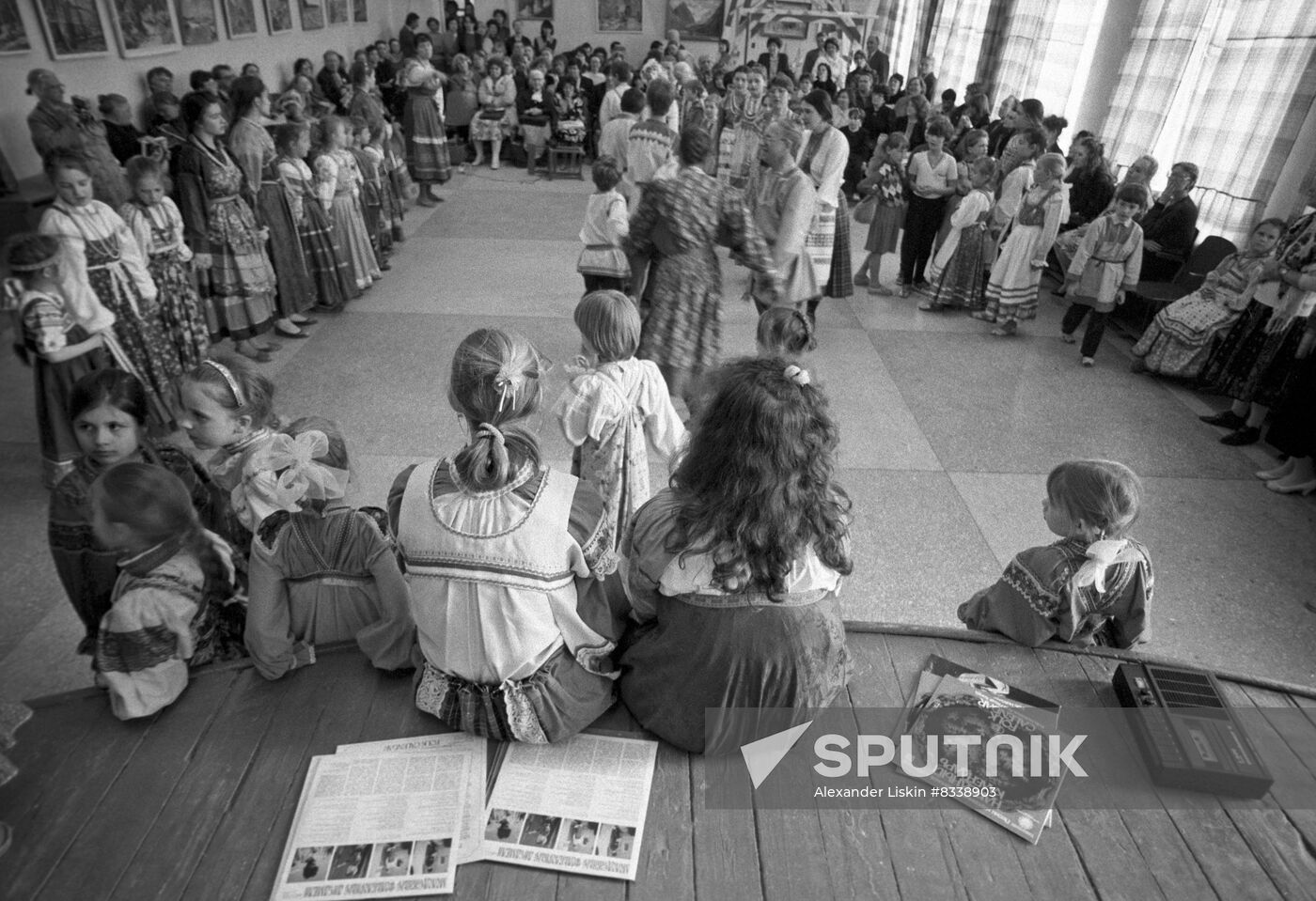 Folk culture school in Novosibirsk Academic Town