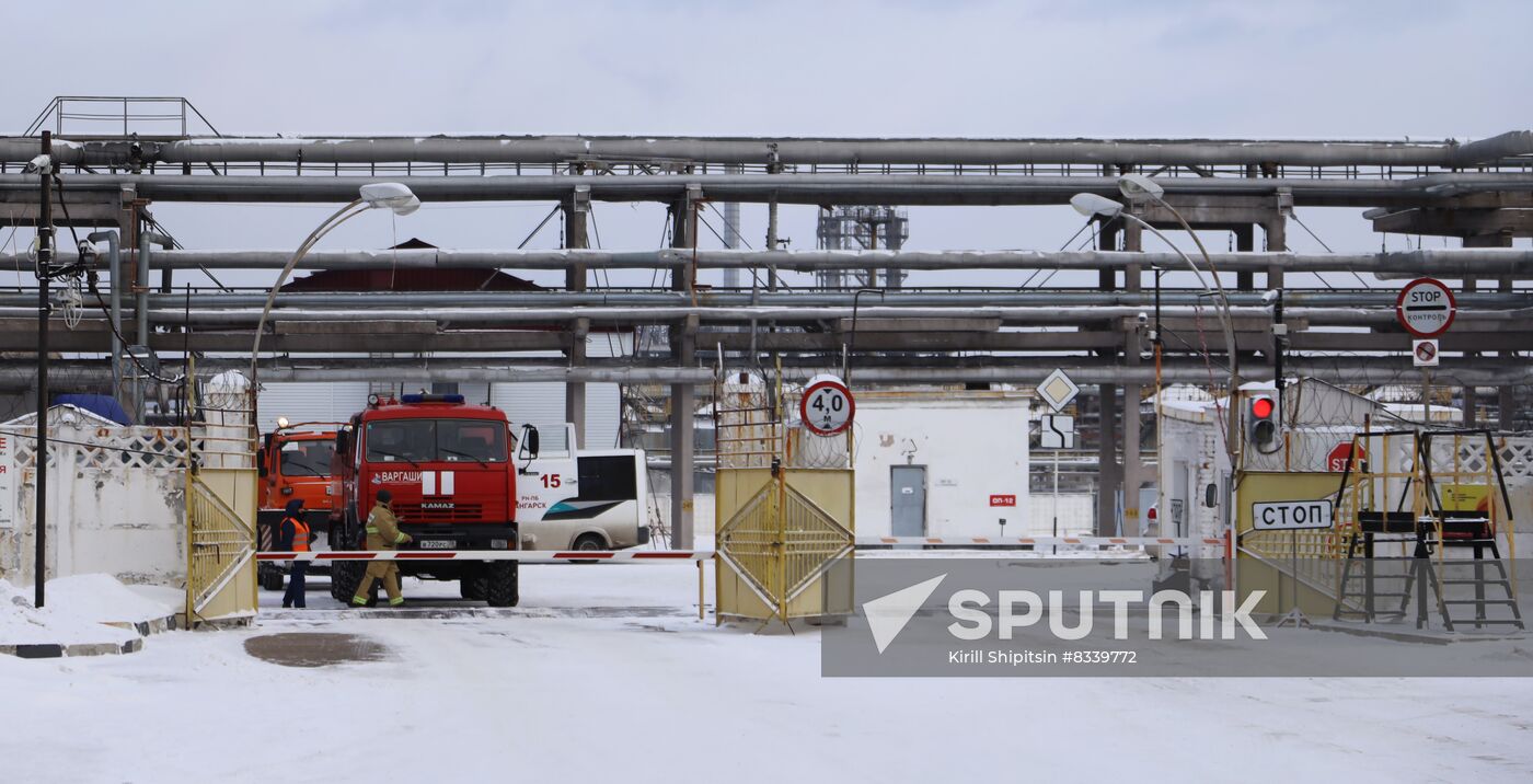 Russia Oil Plant Fire