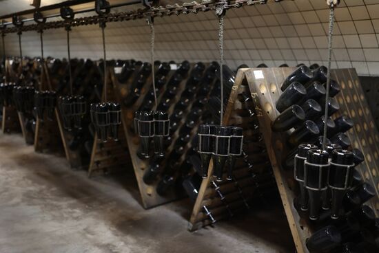 Russia Sparkling Wine Production