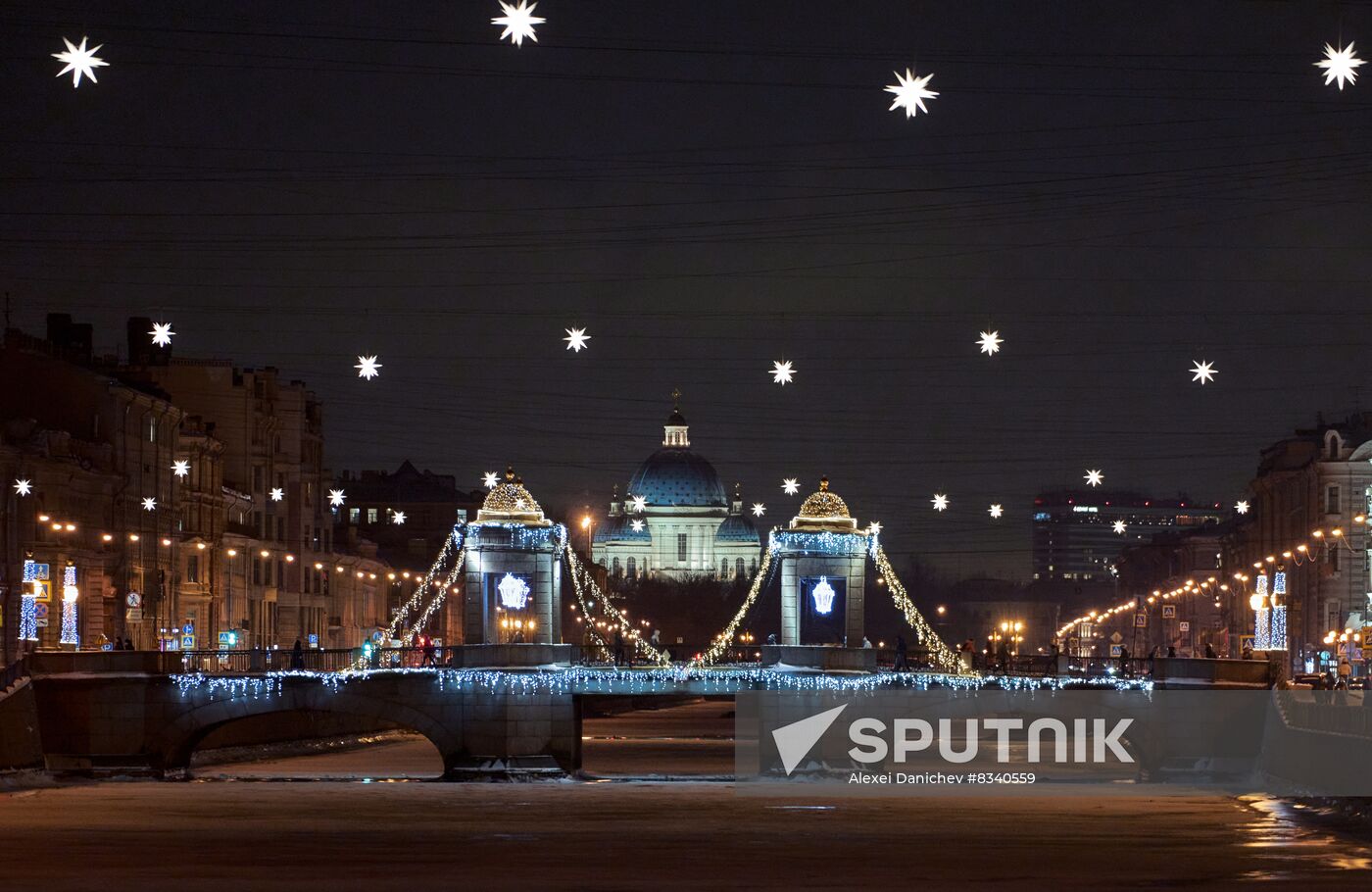 Russia New Year Season Preparations
