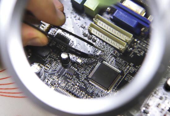 Russia Electronic Industry