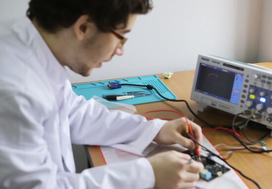 Russia Electronic Industry