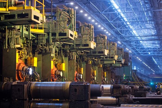 Hot roll mill at Novolipetsk Steel