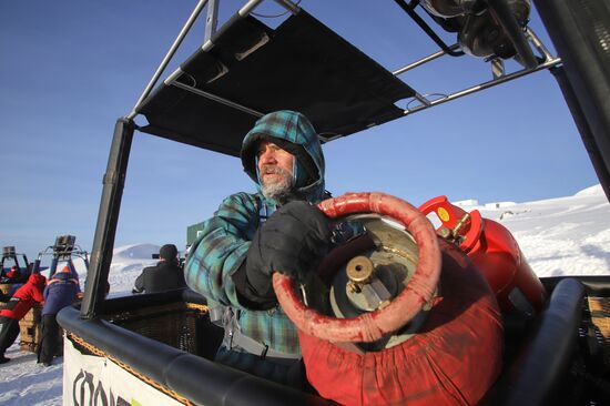 Russia Mass Balloon Flight Preparation