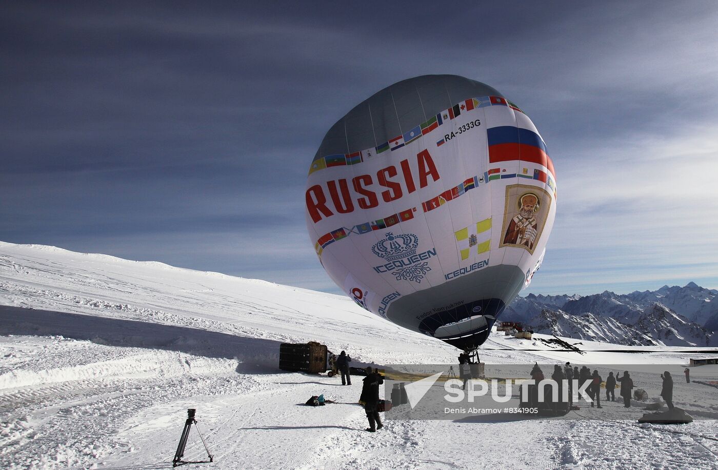 Russia Mass Balloon Flight Preparation